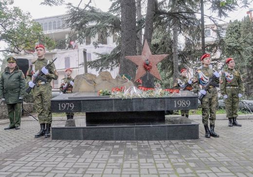 Досаафовцы и юнармейцы почтили память тех, кто с честью выполнил интернациональный долг