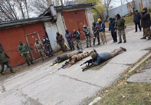 В Ульяновске добровольцы занимаются НВП