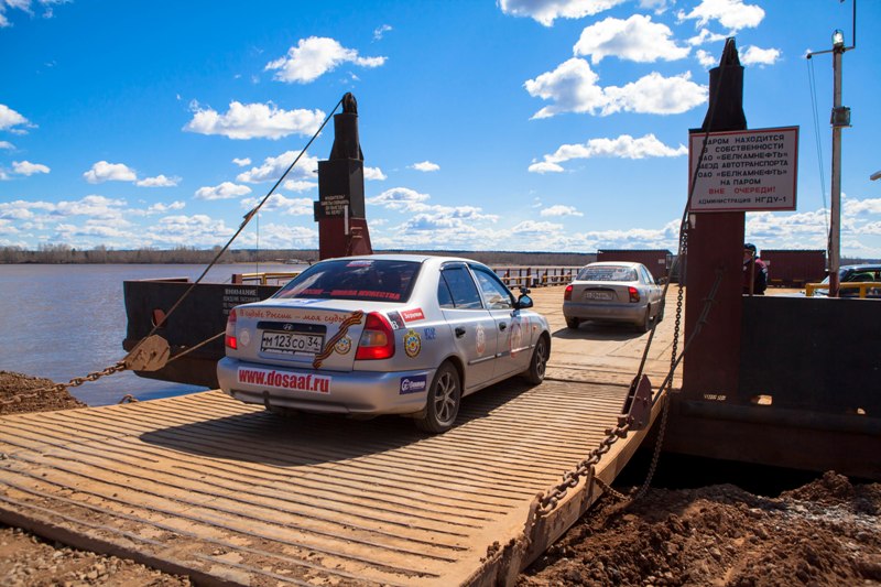 Участники автопробега ДОСААФ провезли реликвии Великой Победы через Уфу