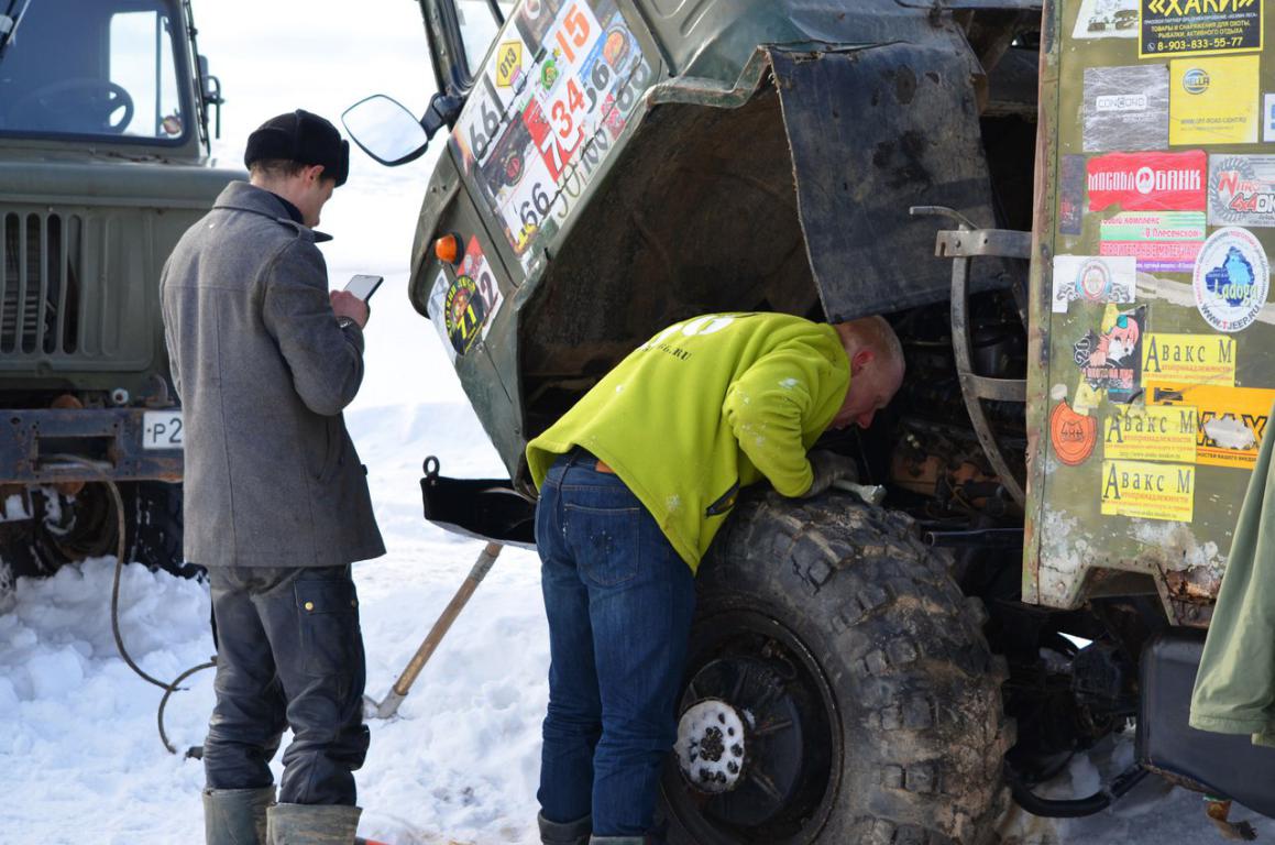 Удар по бездорожью: юбилей ДОСААФ отметили уникальным ралли