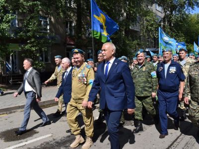 В Иркутске почтили память десантников