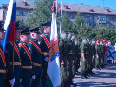 В Кирове роте добровольцев «Вятка» вручено знамя