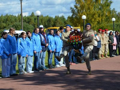 На Безымянной высоте калужане отметили 79-ю годовщину освобождения региона