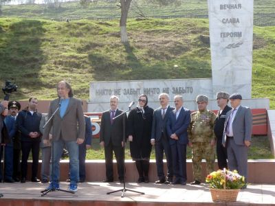 В Дербенте открыта аллея Славы героев