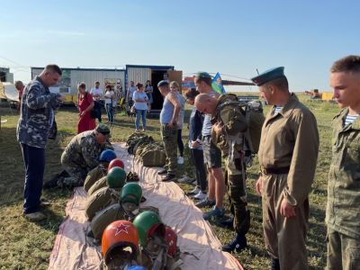 День ВДВ в Саратовском аэроклубе ДОСААФ