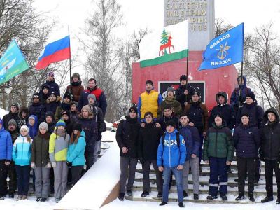 Экзамен на выносливость молодежь Ельца сдала успешно